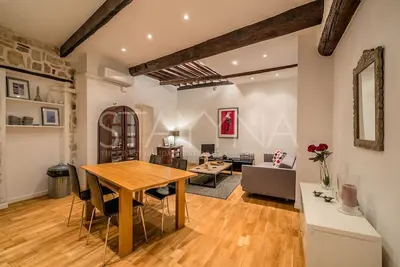 Image de Pebble Loft - Spacieux et contemporain rencontre le charme de la vieille ville.