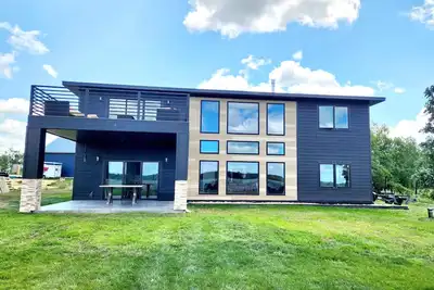 Image de Superbe maison de 4 chambres et 2 salles de bain sur Maple Lake ~ 11 personnes
