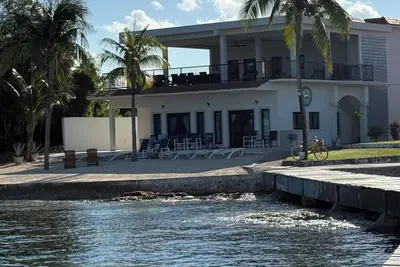 Image de Cozumel Beach House Villa Debra luxe face à l'océan Million Dollar View 14