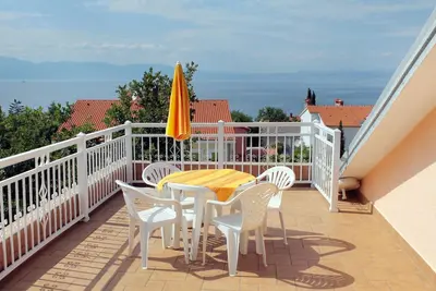 Image de Appartement d'une chambre avec la terrasse et la vue sur le mer Njivice, Krk (A-5398-a)