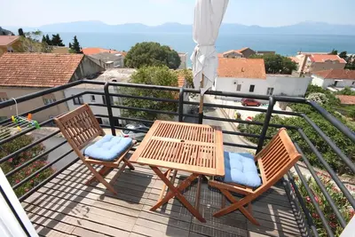 Image de Garçonnière avec le balcon et la vue sur le mer Gradac, Makarska (As-6661-b)