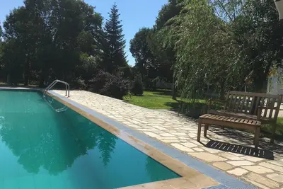 Image de Famille Et Amis Paradise, Une Villa De Luxe Avec Piscine EXTÉRIEURE Dans La Nature