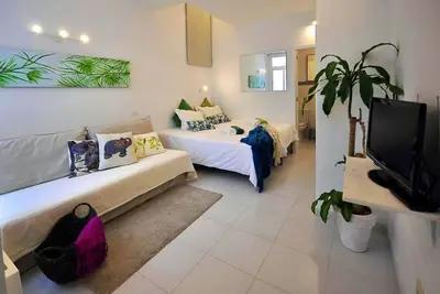 Charming studio beside Las Canteras beach