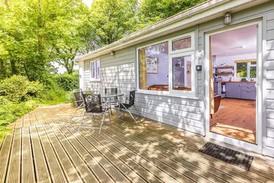 Image de Kingfisher est un luxe décontracté dans 9 acres de campagne juste à côté de la plage