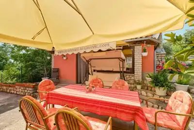 Image de Appartement d'une chambre avec la terrasse Cunski, Losinj (A-7867-c)