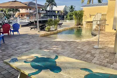 Image de Fishermans Paradise 3/2 Piscine Privee, Hot Tub, Acces Rapide A L'Ocean, Dock De 60 Pieds