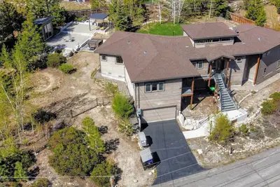 Image de Luxury Family Perfect Estate - 4 chambres / bain à remous