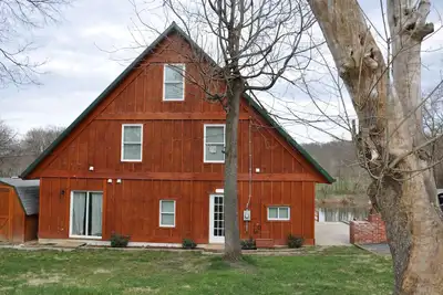 Image de Studio privé sur la rivière Monocacy. 4 personnes, 1 salle de bain complète, cuisinette