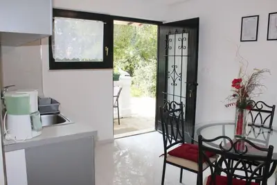 Appartement d'une chambre avec la terrasse Artatore, Losinj (A-5377-c)