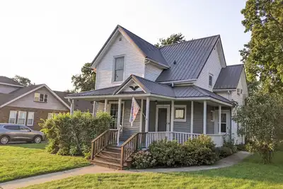 Image de Centre-ville de Baraboo Blu-Mae Marie Folk House