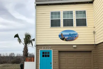 Image de Runnin 'Down A Beach - Maison de 3 chambres récemment rénovée avec vue sur l'océan et la baie