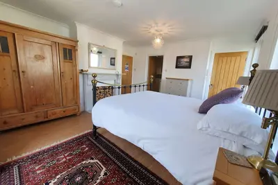 Image de Superbe appartement, parfaitement situé dans le centre de St. Village d'Agnes