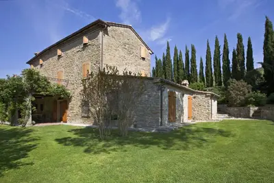Appartement avec climatisation, bain à remous, Wifi, piscine, Tv