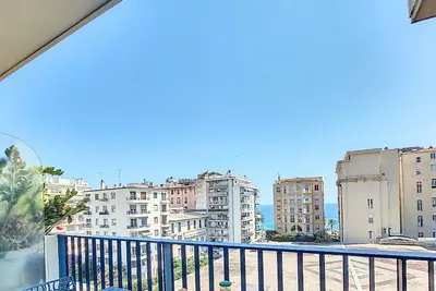 Image de N&J - Bleu Azur Vue Mer - Central - Proche Mer