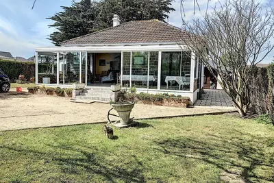Image de Maison calme avec jardin, véranda, proche plage et commerces