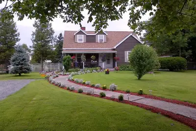 Image de Récemment rénové maison de style Cape Cod au cœur de Dartmouth