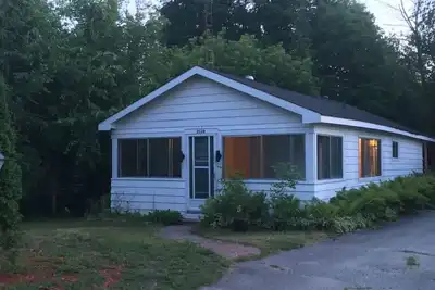 Image de Cottage avec bain à remous et sauna