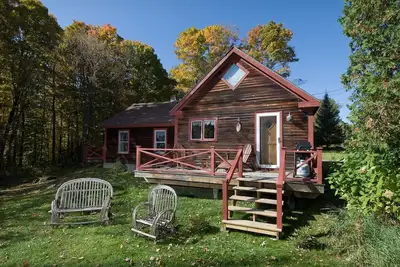 Image de Cabane romantique: Animaux acceptés, Poêle à bois, 1 Cac + Loft