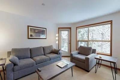 Image de Aspen # 443 Prime Ski-in Ski-out Location! Piscine, bains à remous, barbecue, 4 couchages