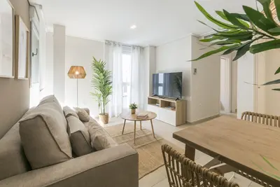 Image de Bel appartement de 2 chambres. Wifi