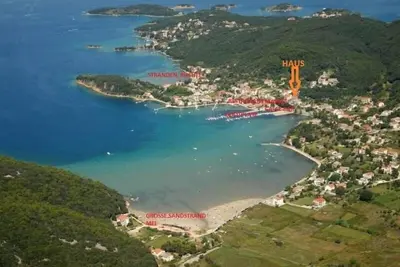 Appartement de quatre chambres avec la terrasse et la vue sur le mer Kampor, Rab (A-12273-b)