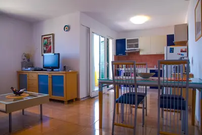 Image de Superbe appartement avec terrasse donnant sur l'Adriatique scintillant