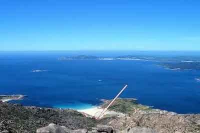 Image de vous détendre dans le naturel - avec une vue imprenable sur la mer sur la côte galicienne