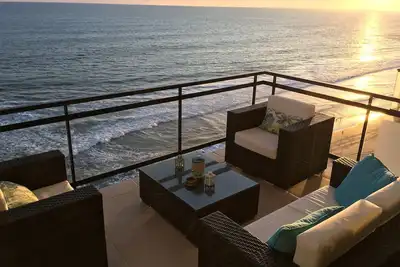 Image de Condo neuf au 9e étage sur la plage / en bord de mer dans le magnifique Mazatlan