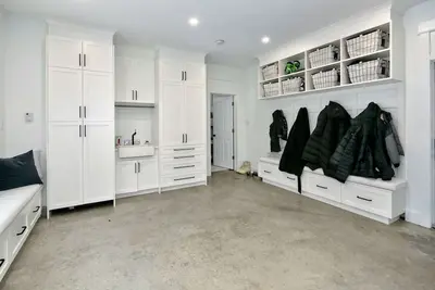 Image de Modern Luxury Farmhouse - Seasonal / Monthly rental only