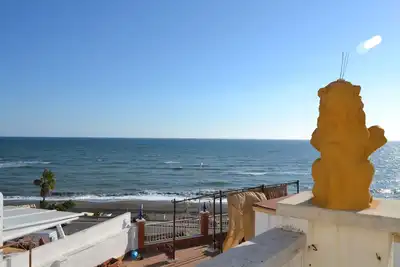 Image de Maison de plage au charme médiéval à Chilches Costa