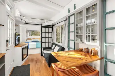 Image de Artisan Tiny House - Parking gratuit - Près Uw
