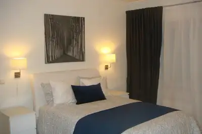 Image de Nouvel appartement de luxe, équipé, centre de Lisbonne, transport à la porte.