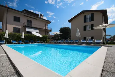 Image de Appartement avec piscine 1er étage. plage plus proche