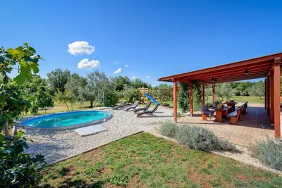 Image de Superbe maison à Pula avec WiFi