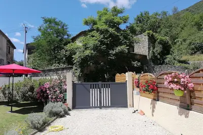 Image de 250 Chemin de Boniol très tranquille situé dans le nord du Gard  sud Ardèche