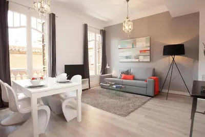 Image de Appartement avec style en plein centre 21