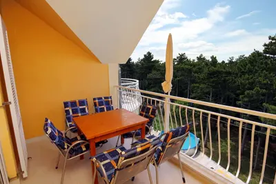 Image de Appartement de deux chambres avec la terrasse Jadranovo (Crikvenica) (A-3238-b)