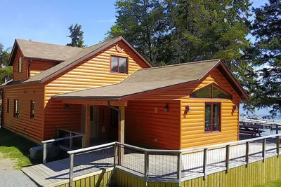 Image de Cinq chambres Cottage Ultra-Deluxe - Sioux Narrows