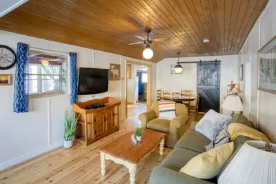 Image de Poppa Tom Cabin - Kahshe Lake, Ontario, Canada