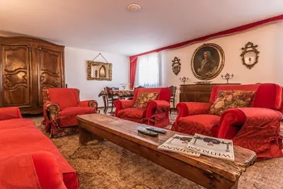 Un élégant appartement dans le centre-ville.