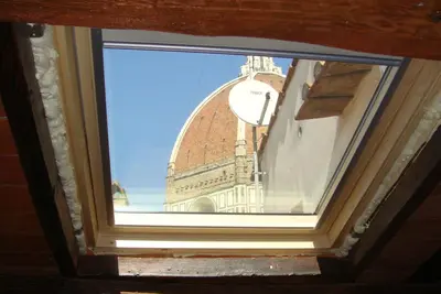 Image de Coeur de la ville! ! Penthouse avec terrasse, ascenseur et vue imprenable sur Dome