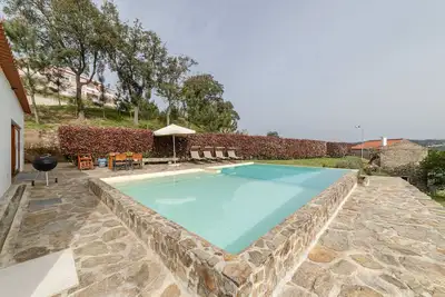 Image de Villa San Miguel Descanso total de 10 minutes de Porto, l'eau de piscine naturelle