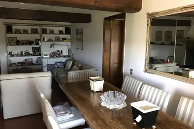 Image de Villa Médicis. Appartement de 5 pièces avec vue sur les collines toscanes.