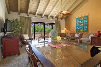 Image de 14 Nuits Ouvertes! 5-18 Decembre, 2800 $ (+ Tax) M208 2/2