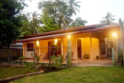 Image de Villa Wynn air con Maison Hikkaduwa (2br 2ba, Ă 300m de la plage)