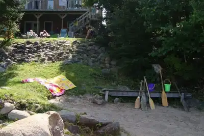 Image de Grand Lakefront Executive Home