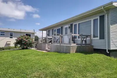 Maison vacances au bord de la mer (Chéticamp - rue principale)