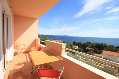 Image de Appartement de deux chambres avec le balcon et la vue sur le mer Ivan Dolac, Hvar (A-8734-d)