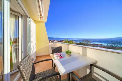 Image de Profitez de la vue sur la mer | Appartement moderne dans l'idyllique contact de Cizici avec le propriétaire