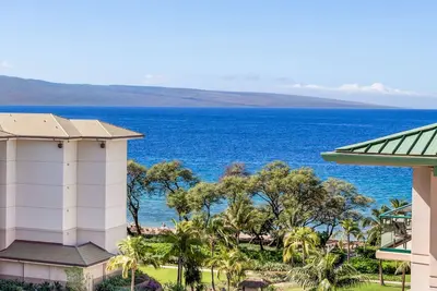 Image de Maui Resort Rentals: Honua Kai Hokulani 818 - Dernier étage 1br avec vue partielle sur la mer et la montagne!